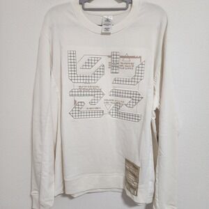 Disney Star Command Buzz Lightyear Graphic Sweatshirt Cream‎ Size M
